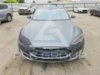 2013 Tesla Model S photo