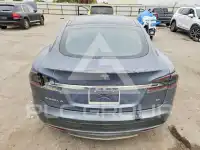 2013 Tesla Model S photo
