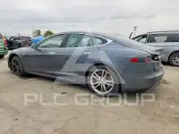 2013 Tesla Model S photo