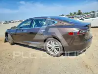 2013 Tesla Model S фото
