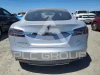 2013 Tesla Model S фото