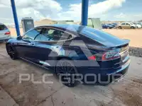2013 Tesla Model S photo