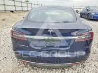 2013 Tesla Model S фото