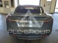 2013 Tesla Model S фото