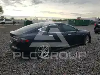 2013 Tesla Model S фото