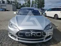 2013 Tesla Model S фото