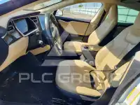 2013 Tesla Model S photo