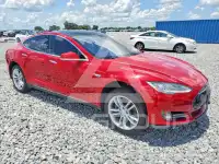 2013 Tesla Model S фото