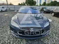 2013 Tesla Model S фото