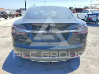 2013 Tesla Model S фото