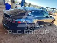 2013 Tesla Model S фото