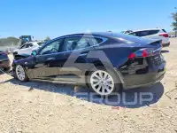 2013 Tesla Model S фото