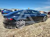 2013 Tesla Model S фото