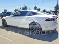 2013 Tesla Model S фото
