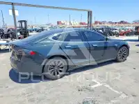 2013 Tesla Model S фото
