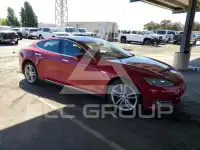 2013 Tesla Model S photo