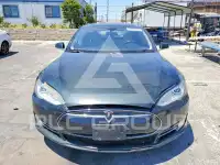 2013 Tesla Model S фото