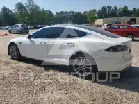 2013 Tesla Model S photo