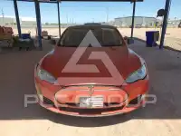 2013 Tesla Model S фото