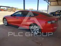 2013 Tesla Model S фото