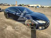 2013 Tesla Model S фото