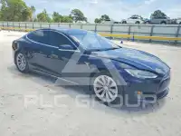 2013 Tesla Model S фото