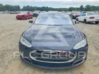 2013 Tesla Model S фото