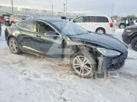 2013 Tesla Model S photo