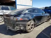 2013 Tesla Model S фото