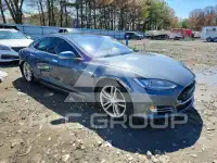 2013 Tesla Model S photo