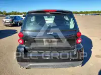 2013 Smart FORTWO фото