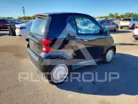 2013 Smart FORTWO фото