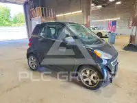 2013 Smart FORTWO фото