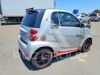 2013 Smart FORTWO фото