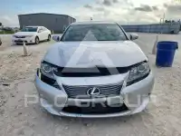 2013 Lexus ES300 photo