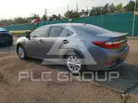 2013 Lexus ES300 photo