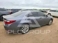 2013 Lexus ES300 photo