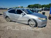 2013 Lexus ES300 photo