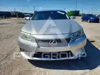 2013 Lexus ES300 photo