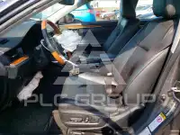 2013 Lexus ES300 photo