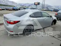 2013 Lexus ES300 photo