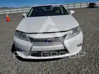 2013 Lexus ES300 photo