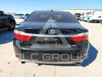 2013 Lexus ES350 photo