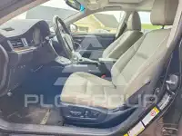 2013 Lexus ES350 photo
