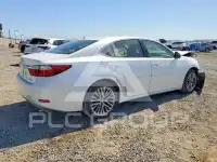 2013 Lexus ES350 photo