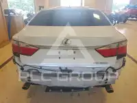 2013 Lexus ES350 photo