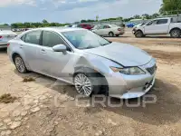 2013 Lexus ES350 photo