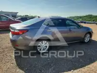 2013 Lexus ES350 photo