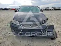 2013 Lexus ES350 photo