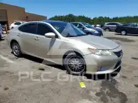 2013 Lexus ES350 photo